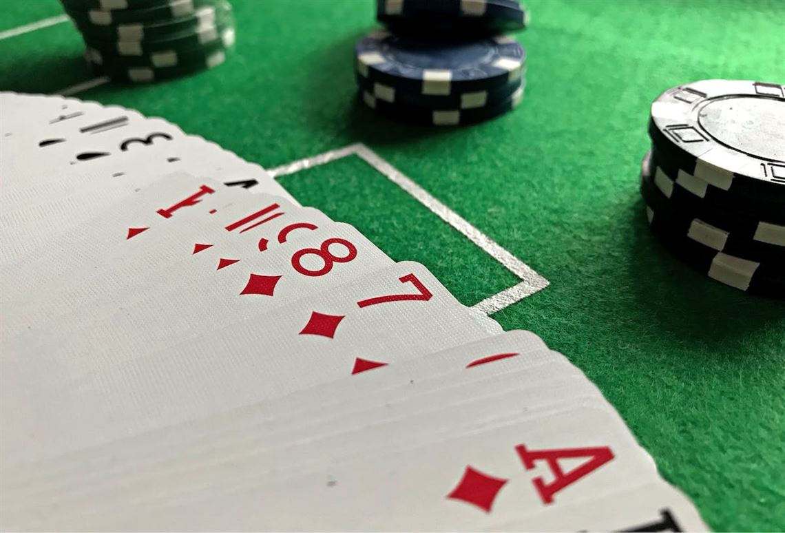 Az omaha póker elsajátítása: Szakértői tippek a győztes stratégiád fejlesztéséhez